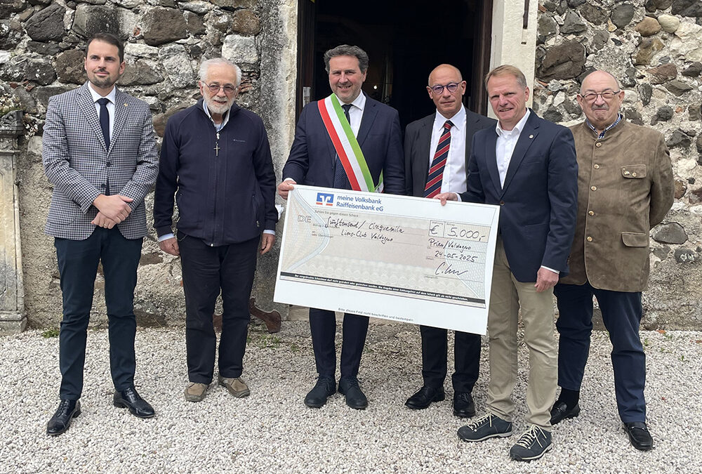 Lions-Club Chiemsee-Westufer hilft Partnerstadt Valdagno. 5.000 Euro Spendenscheck für die Hochwasser-Opfer