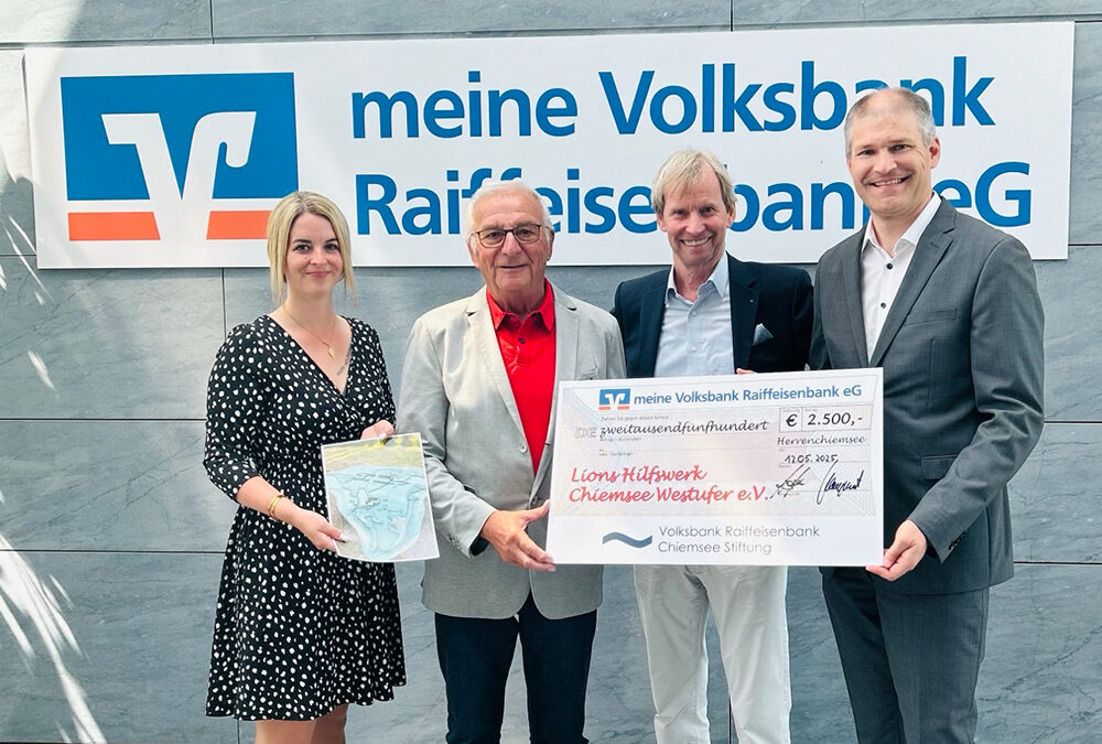 Meine Volksbank Raiffeisenbank unterstützt Lions Club Chiemsee-Westufer bei der Realisation des Tastmodells Herrenchiemsee