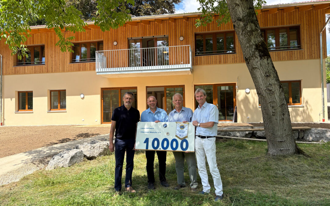 Lions Club Chiemsee-Westufer unterstützt neues Pflegegebäude in Bernau